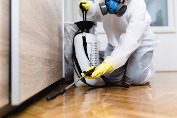 Best Commercial Pest Control Services  in Watergate, FL